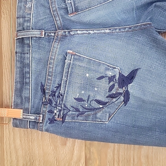 Paper Denim and Cloth Boot Cut Jeans with Blue Embroidered Flower Size 26 - Picture 5 of 9